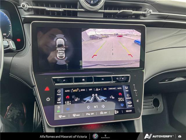 2025 Maserati Grecale Trofeo (Stk: 626180) in Victoria - Image 18 of 24