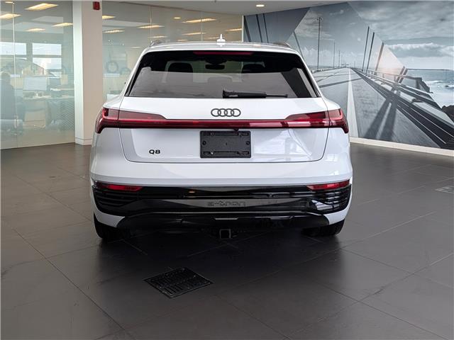 2024 Audi Q8 e-tron Base (Stk: 184450A) in Oakville - Image 4 of 15