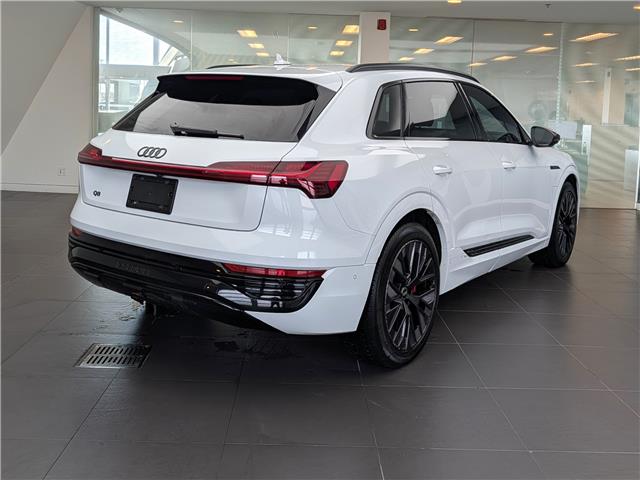 2024 Audi Q8 e-tron Base (Stk: 184450A) in Oakville - Image 3 of 15