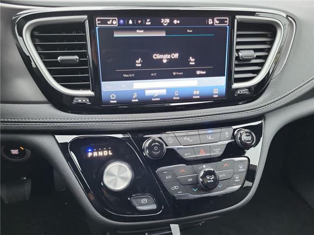 2026 Chrysler Pacifica Select (Stk: 260149) in Windsor - Image 17 of 21