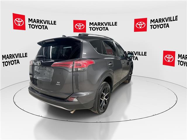 2018 Toyota RAV4 SE (Stk: 11U4253A) in Markham - Image 10 of 33