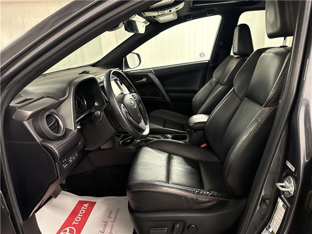 2018 Toyota RAV4 SE (Stk: 11U4253A) in Markham - Image 15 of 33