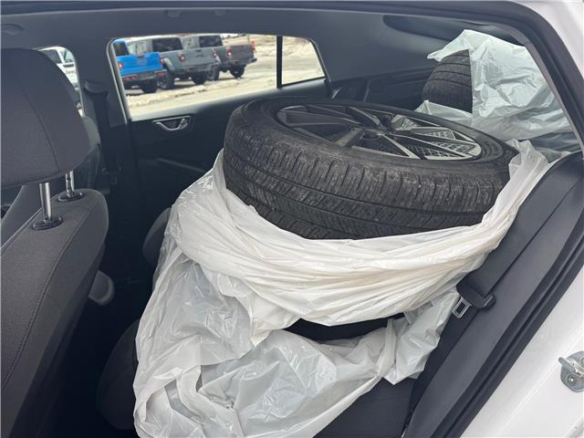 2020 Hyundai Ioniq EV Preferred (Stk: 28297P) in Newmarket - Image 12 of 12