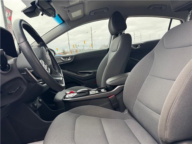 2020 Hyundai Ioniq EV Preferred (Stk: 28297P) in Newmarket - Image 7 of 12