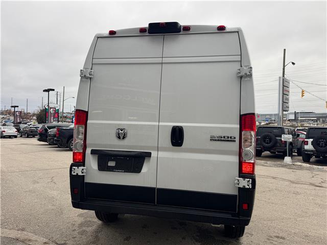 2025 RAM ProMaster 2500 High Roof (Stk: 28284P) in Newmarket - Image 5 of 13
