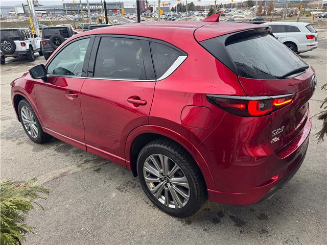 2022 Mazda CX-5 Signature (Stk: 28282P) in Newmarket - Image 5 of 13