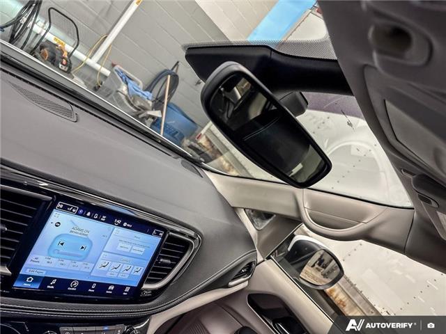 2023 Chrysler Pacifica Touring-L (Stk: 164541) in London - Image 21 of 26