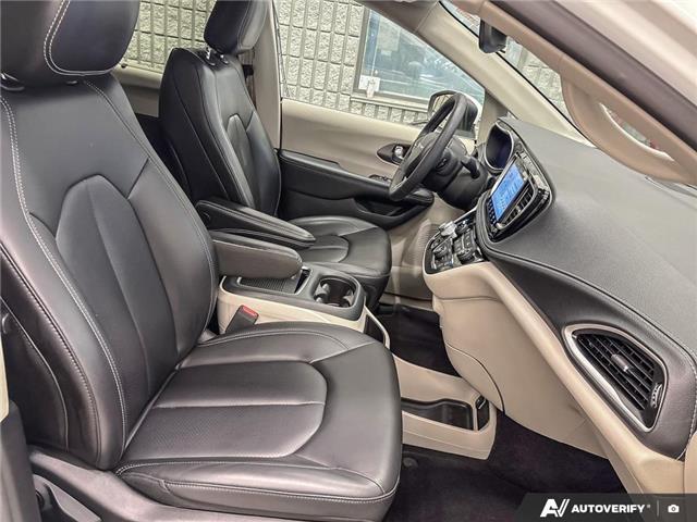 2023 Chrysler Pacifica Touring-L (Stk: 164541) in London - Image 22 of 26