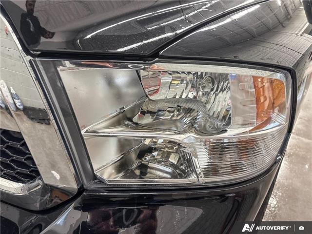 2023 RAM 1500 Classic SLT (Stk: 164478) in London - Image 8 of 26