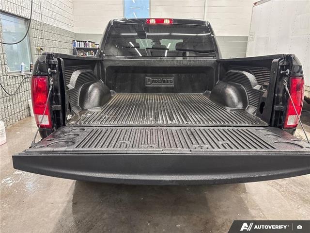 2023 RAM 1500 Classic SLT (Stk: 164478) in London - Image 12 of 26