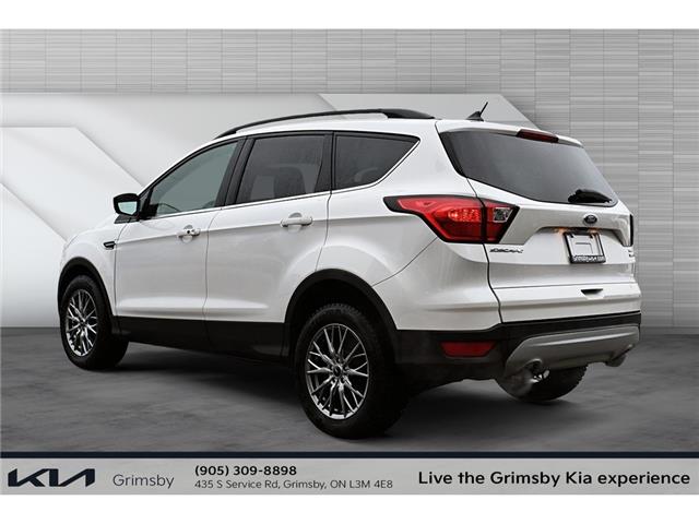 2019 Ford Escape SEL | LEATHER | PANO ROOF | NAVI | CLEAN CAR FAX (Stk: U3217) in Grimsby - Image 4 of 19