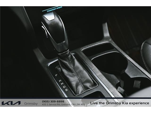 2019 Ford Escape SEL | LEATHER | PANO ROOF | NAVI | CLEAN CAR FAX (Stk: U3217) in Grimsby - Image 10 of 19