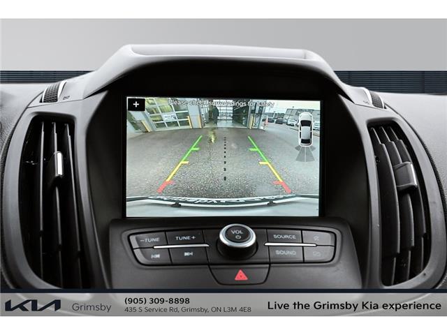 2019 Ford Escape SEL | LEATHER | PANO ROOF | NAVI | CLEAN CAR FAX (Stk: U3217) in Grimsby - Image 17 of 19