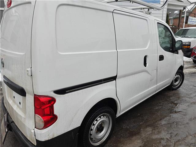 2019 Nissan NV200 S in Ottawa - Image 2 of 7