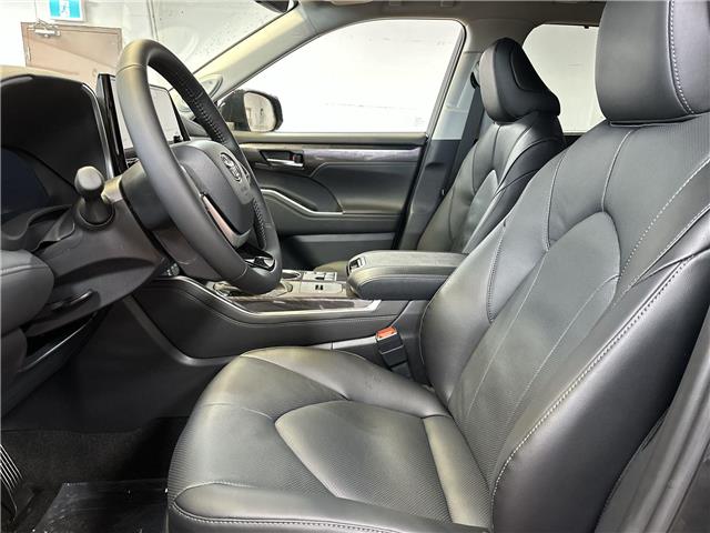 2026 Toyota Highlander Hybrid Limited (Stk: 11105528) in Markham - Image 16 of 25