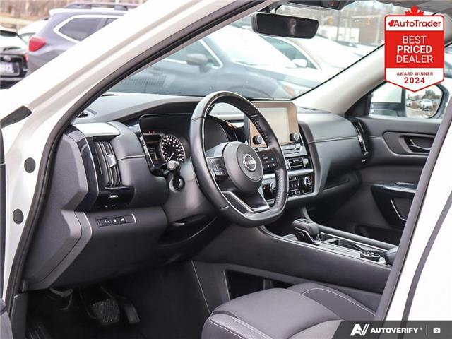 2024 Nissan Pathfinder SV (Stk: U3290) in Hamilton - Image 16 of 30