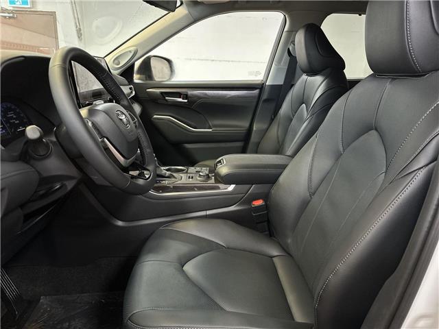 2026 Toyota Highlander Limited (Stk: 11105554) in Markham - Image 16 of 23