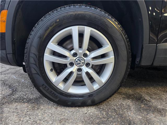 2015 Volkswagen Tiguan Trendline (Stk: 2512649) in Waterloo - Image 9 of 19