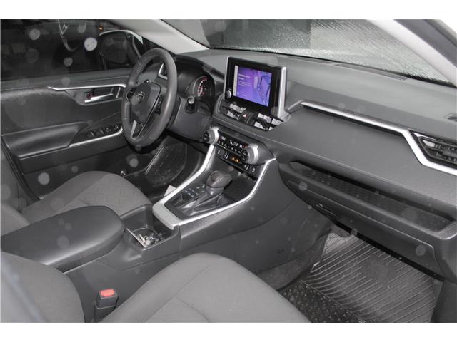 2023 Toyota RAV4 XLE (Stk: 1725X90586A) in London - Image 13 of 25