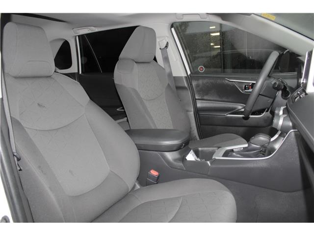 2023 Toyota RAV4 XLE (Stk: 1725X90586A) in London - Image 18 of 25