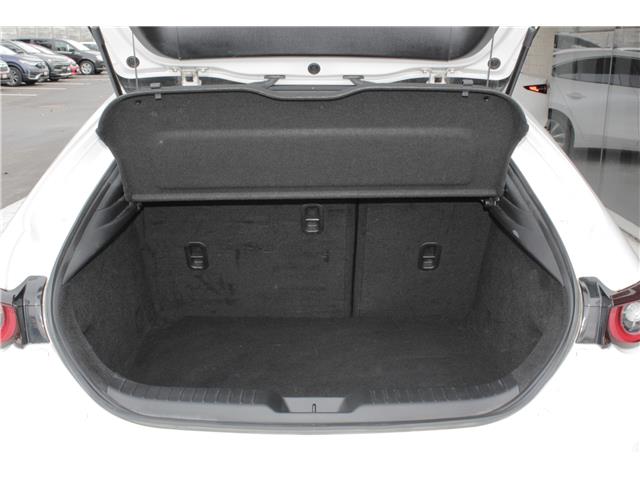 2022 Mazda Mazda3 Sport GX (Stk: 1725M37141A) in London - Image 9 of 25