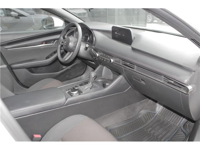 2022 Mazda Mazda3 Sport GX (Stk: 1725M37141A) in London - Image 13 of 25