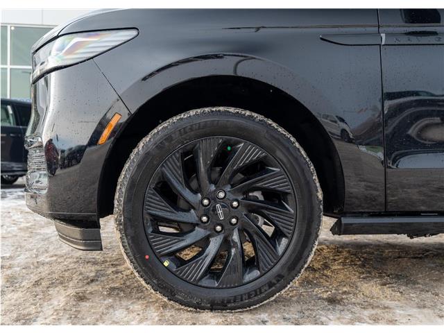 2026 Lincoln Navigator L Reserve (Stk: T-731) in Calgary - Image 8 of 25