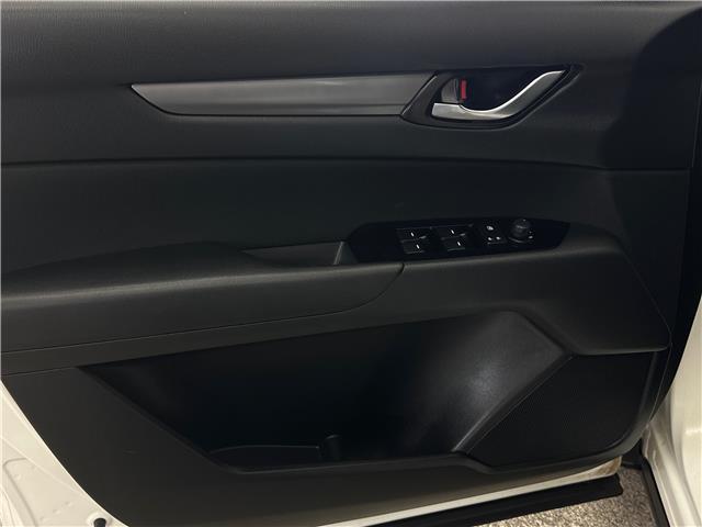 2023 Mazda CX-5 GX (Stk: 43293J) in Belleville - Image 11 of 21