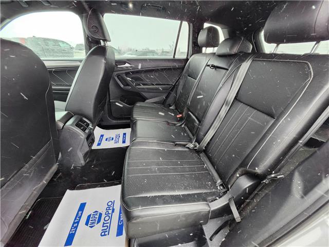 2022 Volkswagen Tiguan Comfortline R-Line Black Edition (Stk: J25107-1) in Brandon - Image 18 of 22