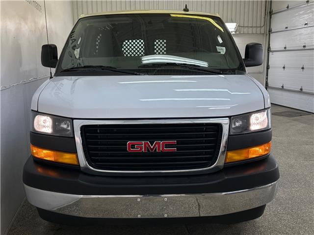 2023 GMC Savana 2500 Work Van (Stk: 43277JA) in Belleville - Image 2 of 22
