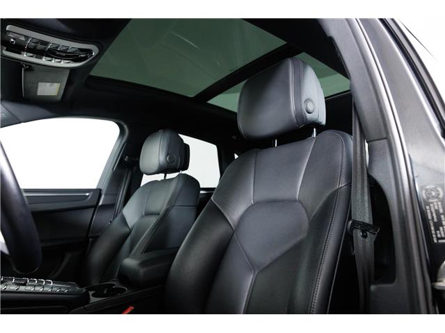 2018 Porsche Macan Sport Edition (Stk: Q5069) in London - Image 17 of 34