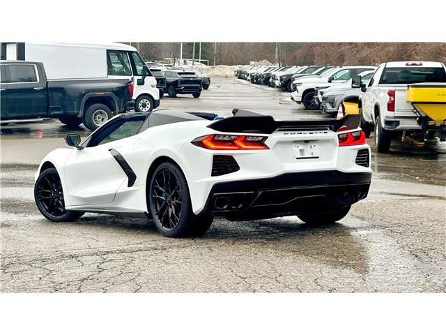 2024 Chevrolet Corvette Stingray (Stk: 166935) in London - Image 15 of 19