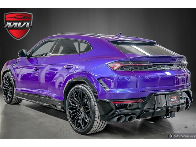 2025 Lamborghini Urus SE in Oakville - Image 10 of 35