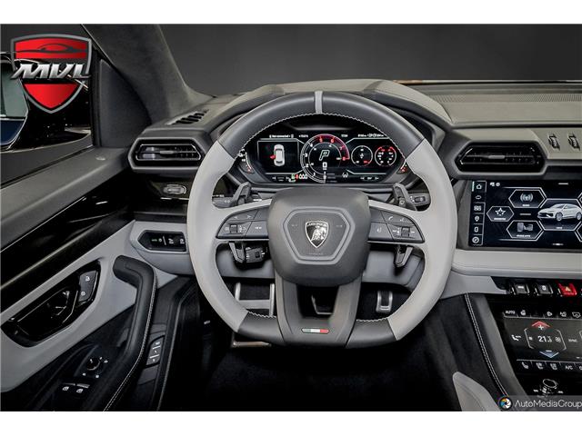 2025 Lamborghini Urus SE in Oakville - Image 22 of 35