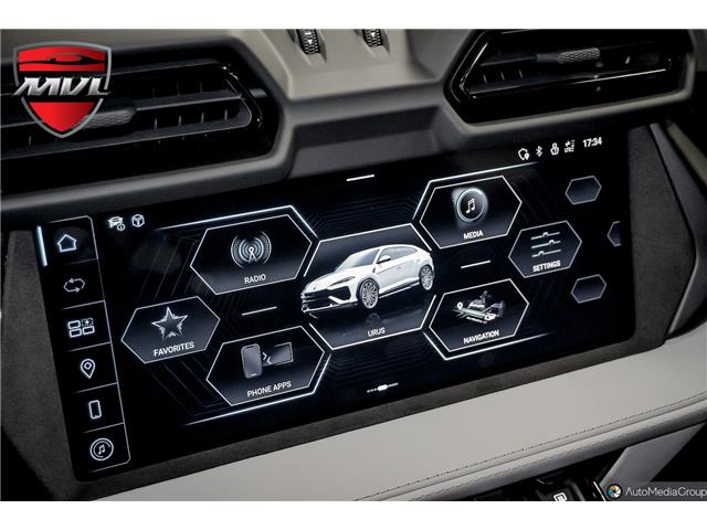 2025 Lamborghini Urus SE in Oakville - Image 28 of 35