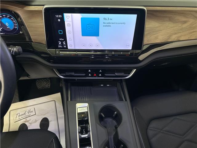 2025 Volkswagen Atlas 2.0 TSI Comfortline (Stk: 43335J) in Belleville - Image 18 of 28