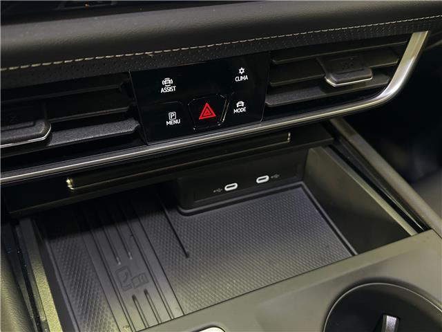2025 Volkswagen Atlas 2.0 TSI Comfortline (Stk: 43335J) in Belleville - Image 20 of 28