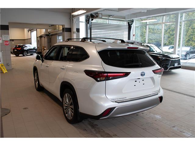 2024 Toyota Highlander Hybrid Limited (Stk: P20739) in Kingston - Image 4 of 15