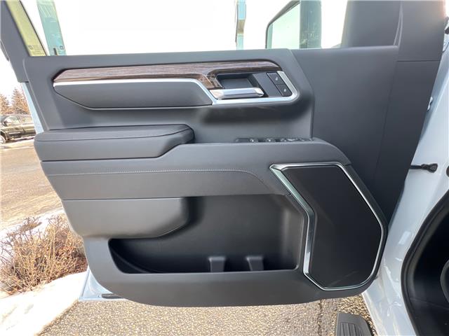 2026 GMC Sierra 3500HD Chassis SLE (Stk: TF185139) in Calgary - Image 19 of 21 2026 GMC Sierra 3500HD Chassis SLE (Stk: TF185139) in Calgary - Image 19 of 21