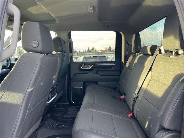 2026 GMC Sierra 3500HD Chassis SLE (Stk: TF185139) in Calgary - Image 20 of 21 2026 GMC Sierra 3500HD Chassis SLE (Stk: TF185139) in Calgary - Image 20 of 21