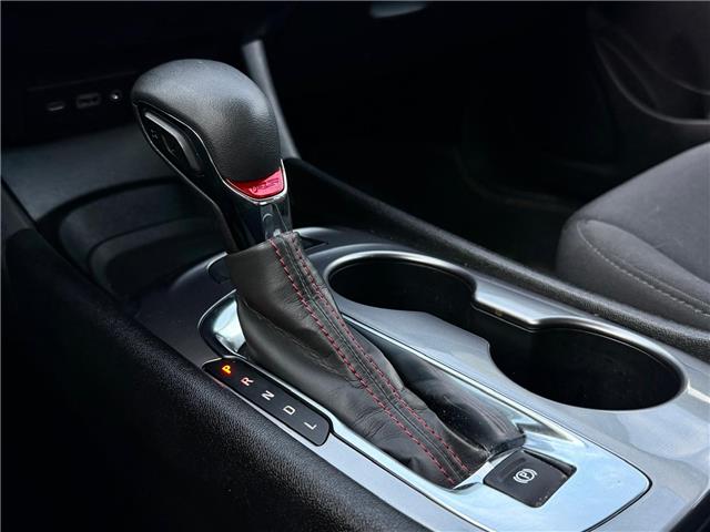 2022 Chevrolet Malibu RS (Stk: 260218A) in Calgary - Image 15 of 18