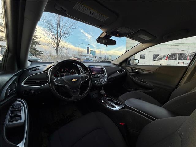 2022 Chevrolet Malibu RS (Stk: 260218A) in Calgary - Image 7 of 18