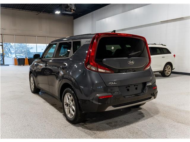 2020 Kia Soul EX (Stk: RE68281) in Calgary - Image 6 of 20