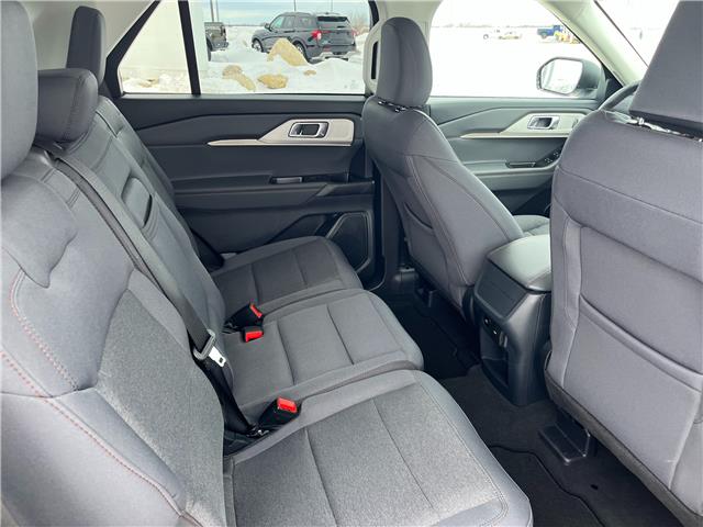 2026 Ford Explorer Active (Stk: T49323) in Hague - Image 13 of 14