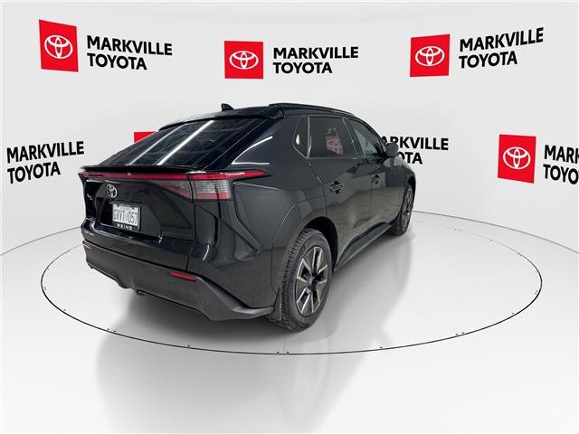 2026 Toyota bZ XLE (Stk: 11105477) in Markham - Image 10 of 33