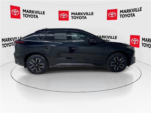 2026 Toyota bZ XLE (Stk: 11105477) in Markham - Image 12 of 33