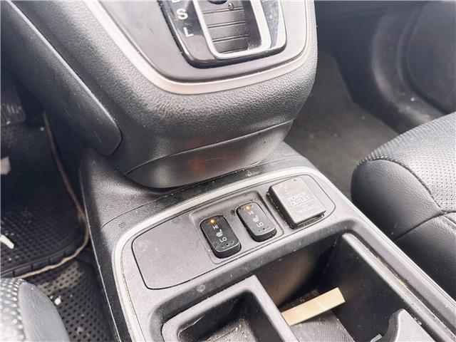2016 Honda CR-V Touring (Stk: U5668A) in London - Image 15 of 21