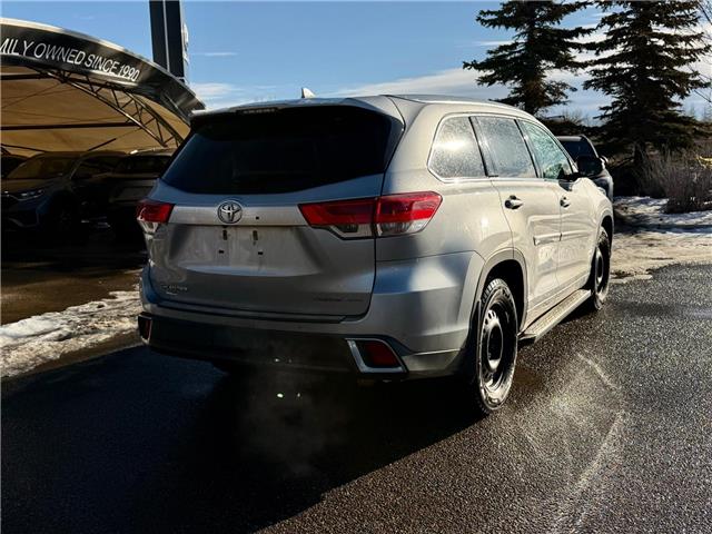 2017 Toyota Highlander Limited (Stk: 260311A) in Calgary - Image 3 of 19