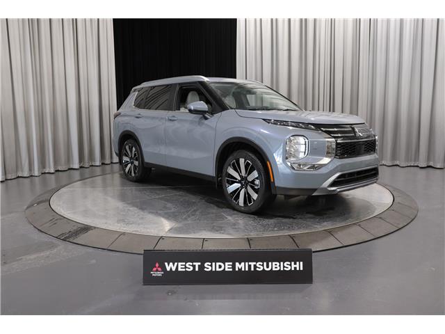 2026 Mitsubishi Outlander SEL (Stk: T26168) in Edmonton - Image 1 of 31