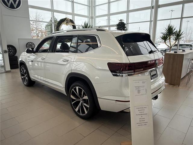 2026 Volkswagen Atlas 2.0 TSI Execline (Stk: T5347) in Orleans - Image 3 of 16 2026 Volkswagen Atlas 2.0 TSI Execline (Stk: T5347) in Orleans - Image 3 of 16